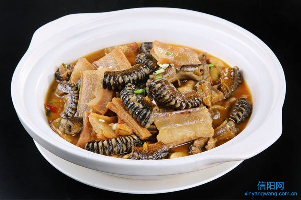 腊肉焖鳝鱼