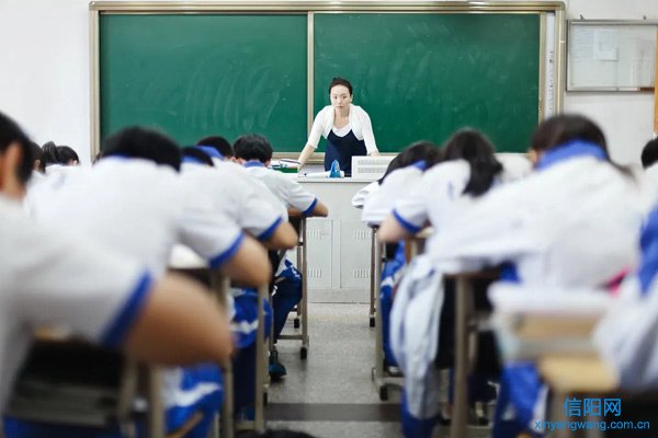 2020年秋季中小学、大学开学注意事项，国庆假期出行原则