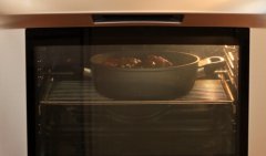 红酒炖牛肉的做法,红酒炖牛肉怎么做好吃