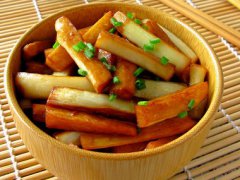 鲜嫩无涩味的油焖茭白