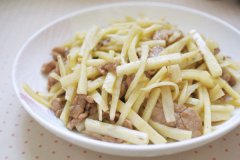 茭白炒肉丝如何做好吃?