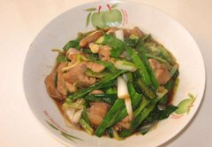 蒜苗炒肉的做法[图]