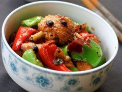 味道好超赞的回锅鸡翅