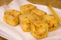 油炸美味煎豆腐